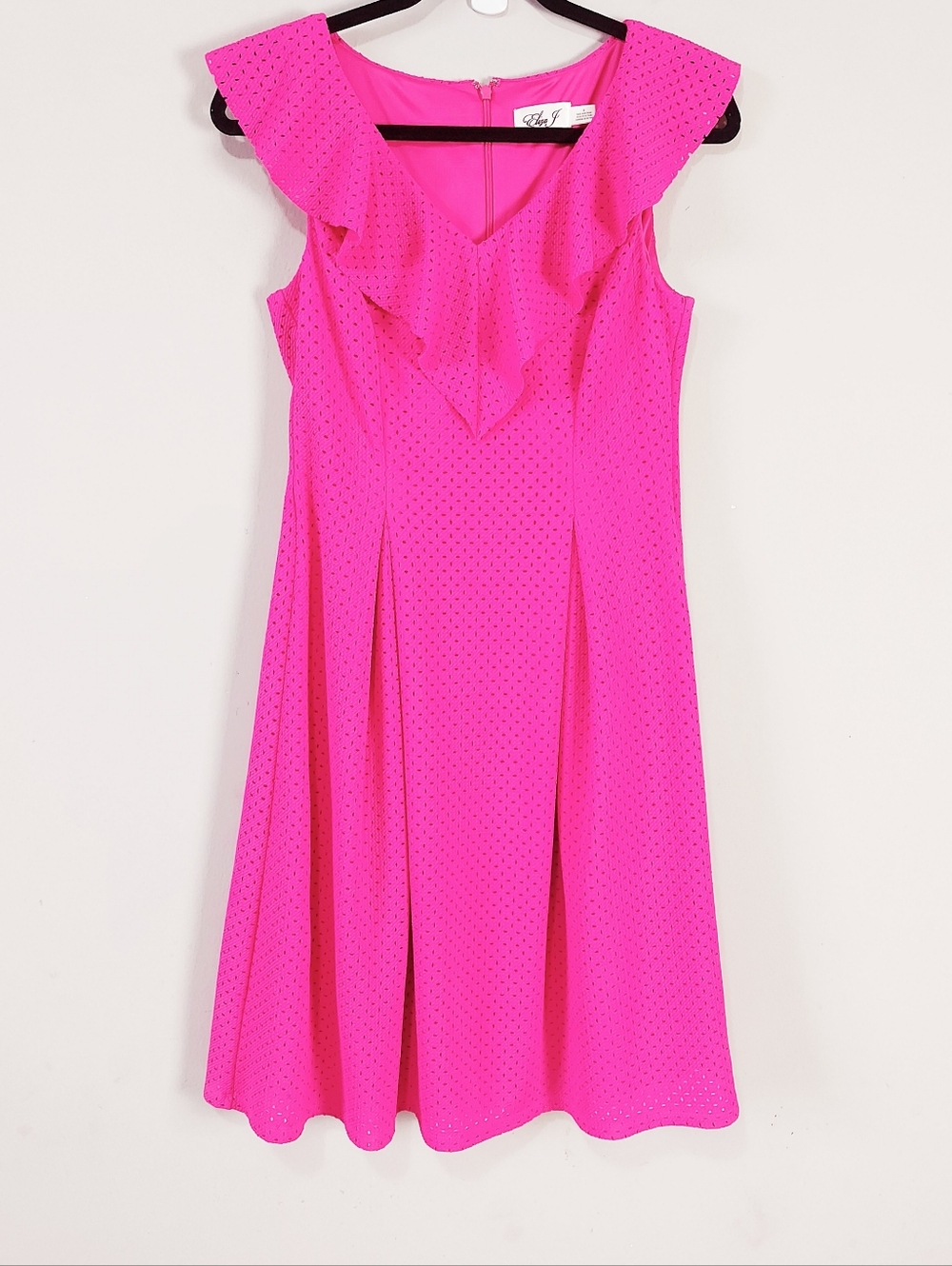 Eliza J Pointelle Sleeveless Ruffle Vneck A-line Dress Size 6 Pink Coquette Chic